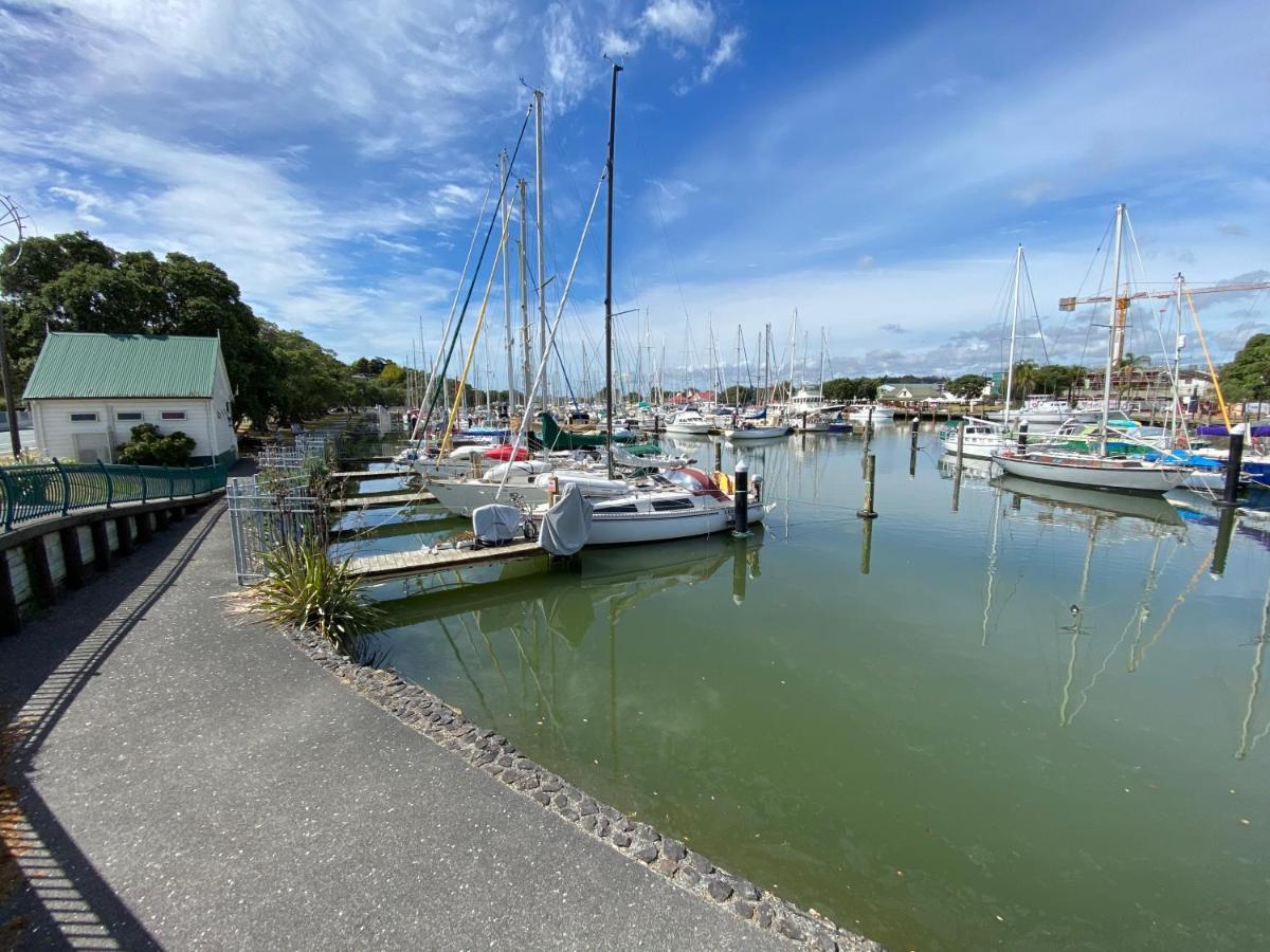 On The Water Boat House Apartment Whangarei Exterior photo