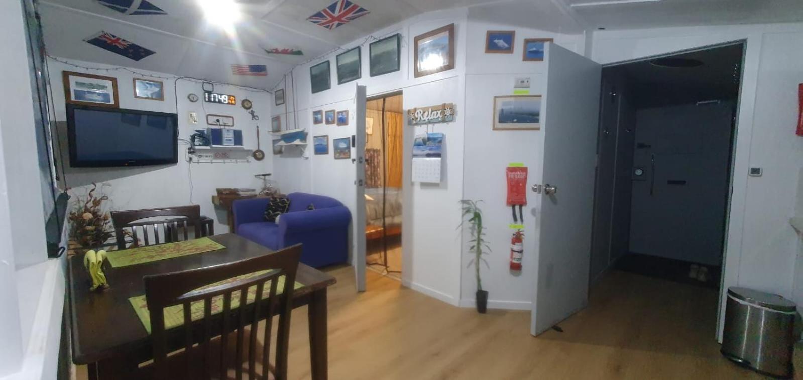 On The Water Boat House Apartment Whangarei Exterior photo